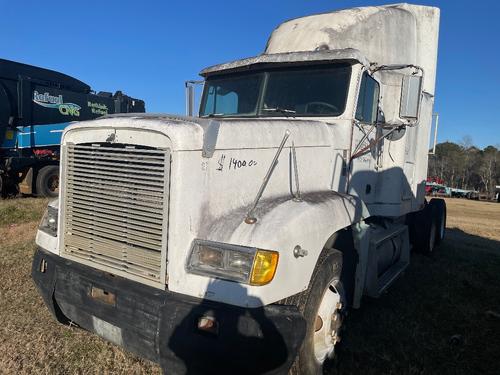 FREIGHTLINER FLD120