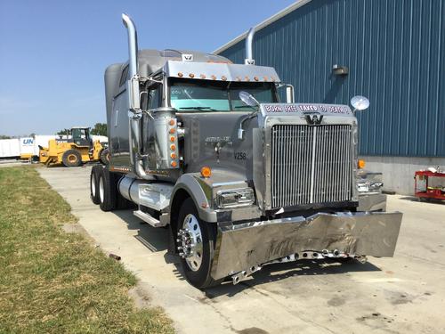WESTERN STAR TRUCKS 4900EX