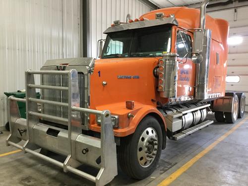 WESTERN STAR TRUCKS 4900FA