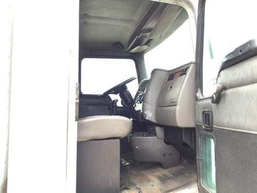 KENWORTH T300