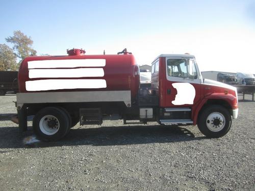 FREIGHTLINER FL70