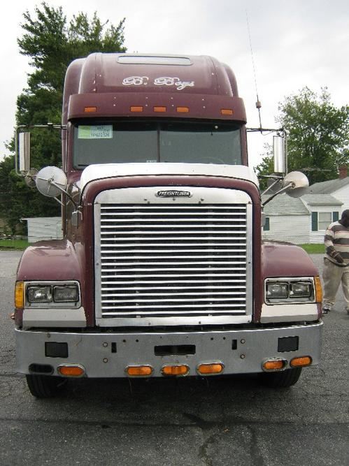 FREIGHTLINER FLD120