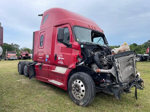 FREIGHTLINER Cascadia