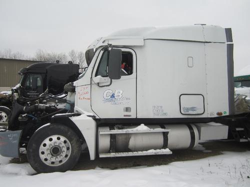 FREIGHTLINER COLUMBIA 120