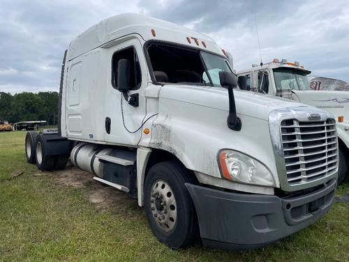 FREIGHTLINER Cascadia