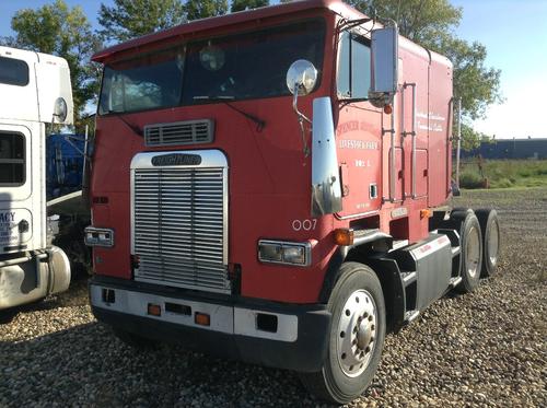 FREIGHTLINER FLT