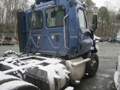 FREIGHTLINER CASCADIA 113