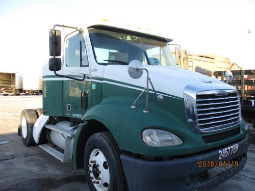 FREIGHTLINER COLUMBIA 112