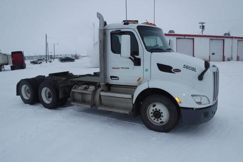 PETERBILT 579