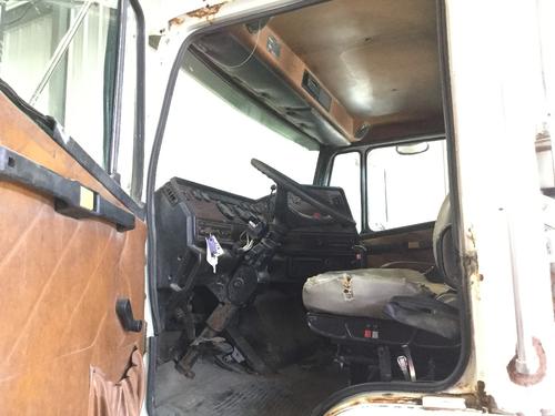 FREIGHTLINER FLC112