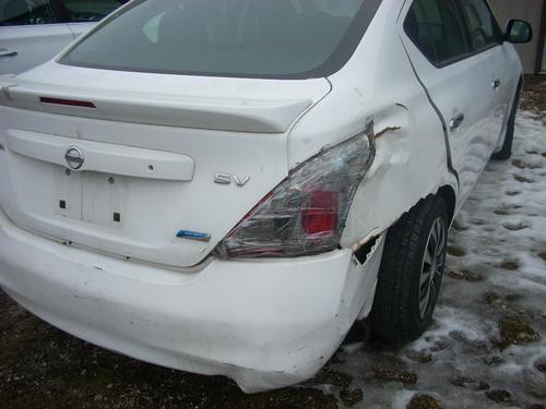 NISSAN VERSA