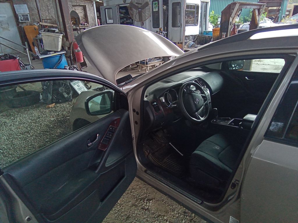 NISSAN MURANO