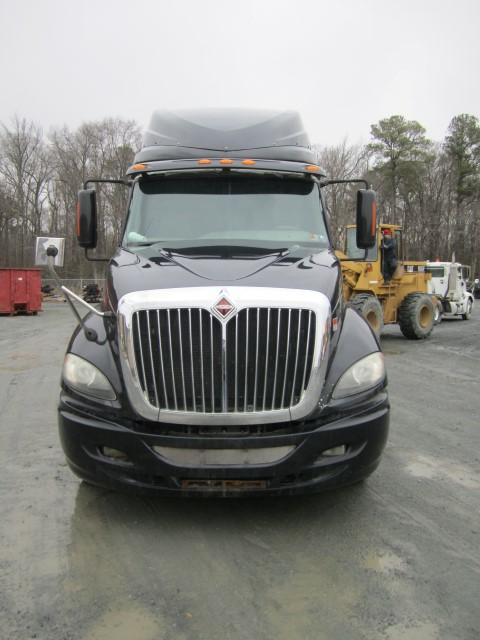 INTERNATIONAL PROSTAR 122