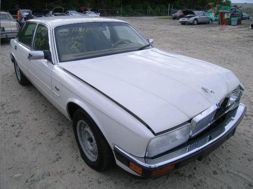 JAGUAR XJ6