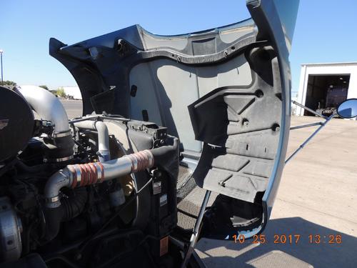 KENWORTH T700