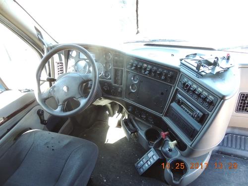 KENWORTH T700