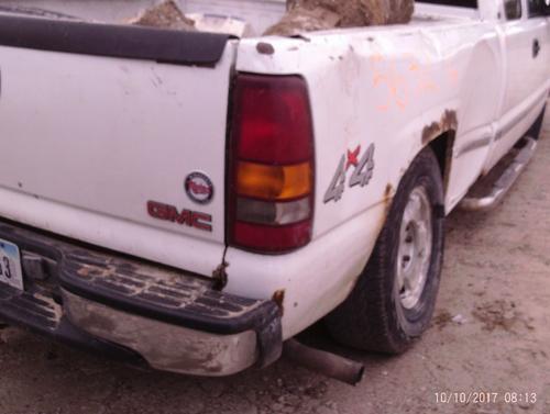 GMC SIERRA 1500 PICKUP