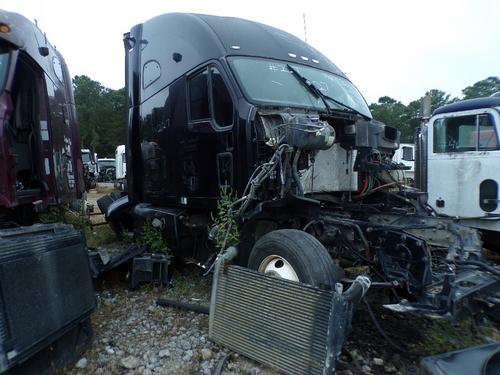 FREIGHTLINER COLUMBIA 120