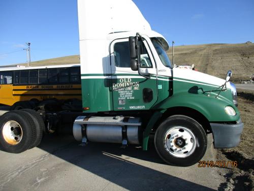 FREIGHTLINER COLUMBIA 112