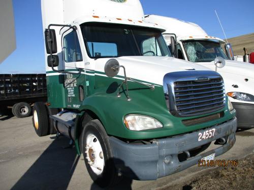 FREIGHTLINER COLUMBIA 112