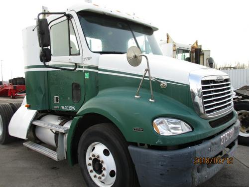 FREIGHTLINER COLUMBIA 112