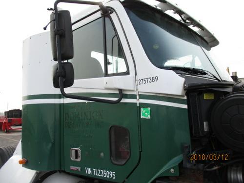 FREIGHTLINER COLUMBIA 112