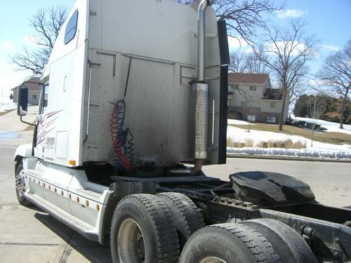 FREIGHTLINER CENTURY 120