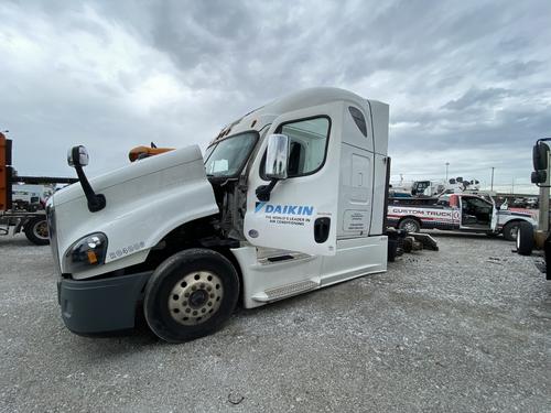 FREIGHTLINER CASCADIA