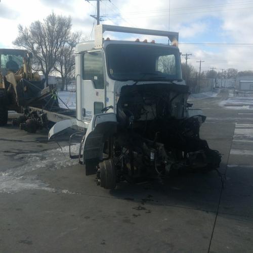 KENWORTH T300