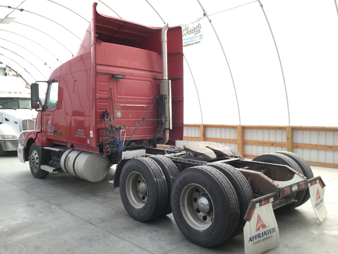 VOLVO VNL