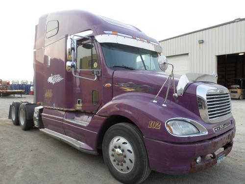 FREIGHTLINER COLUMBIA 120
