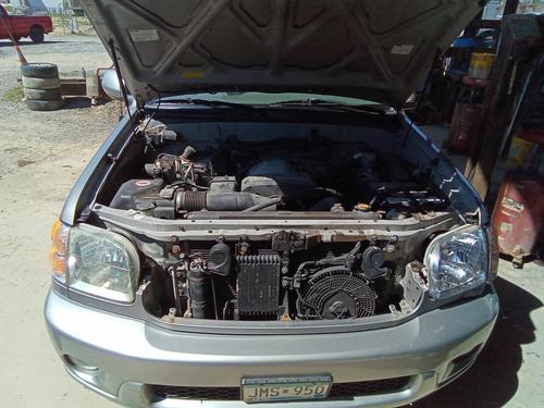 TOYOTA SEQUOIA