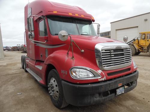 FREIGHTLINER COLUMBIA 120