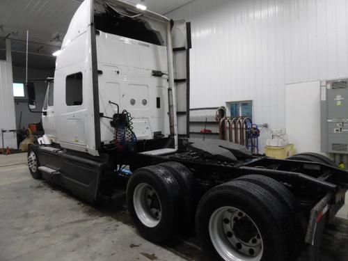 INTERNATIONAL PROSTAR 122