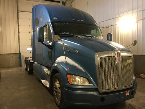 KENWORTH T700