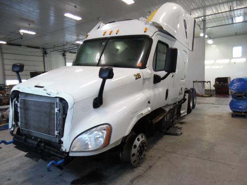 FREIGHTLINER CASCADIA 125