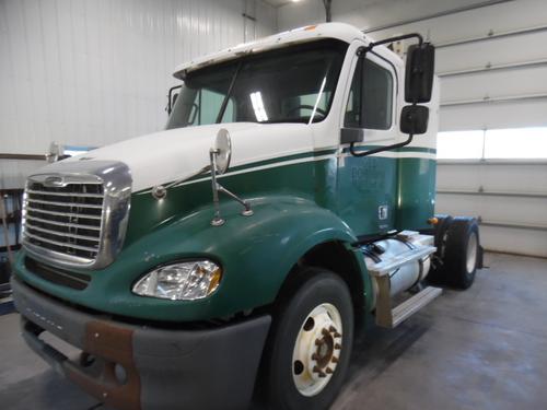 FREIGHTLINER COLUMBIA 112