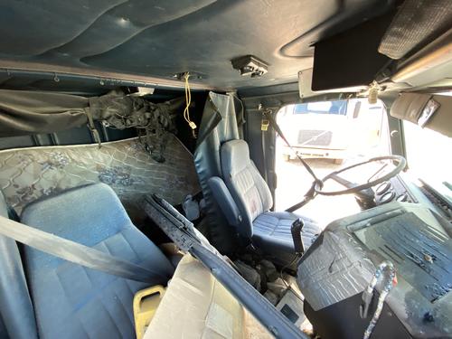 FREIGHTLINER FLD120
