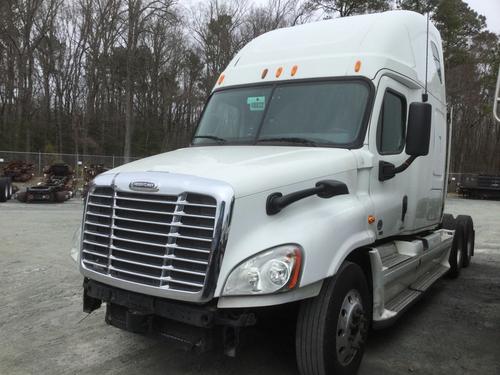 FREIGHTLINER CASCADIA 125