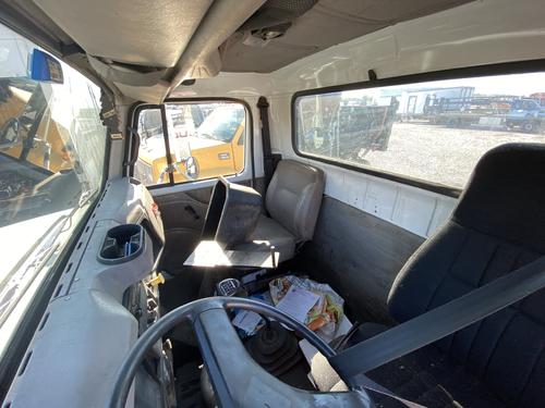 INTERNATIONAL 4900