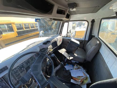 INTERNATIONAL 4900
