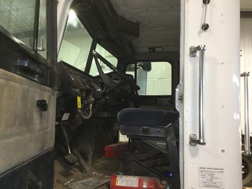 FREIGHTLINER FLD112