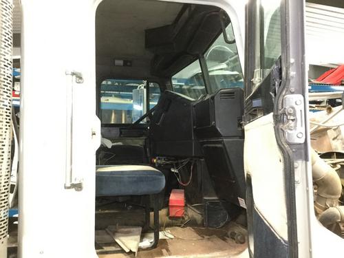 FREIGHTLINER FLD112