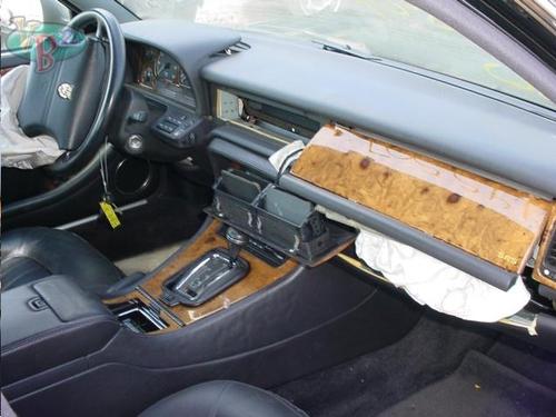 JAGUAR XJ6