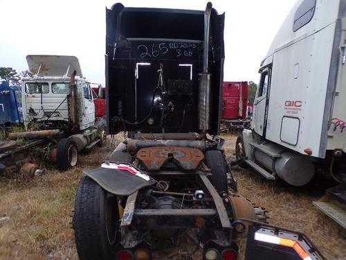 FREIGHTLINER COLUMBIA 120