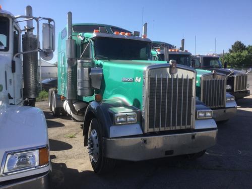 KENWORTH W900