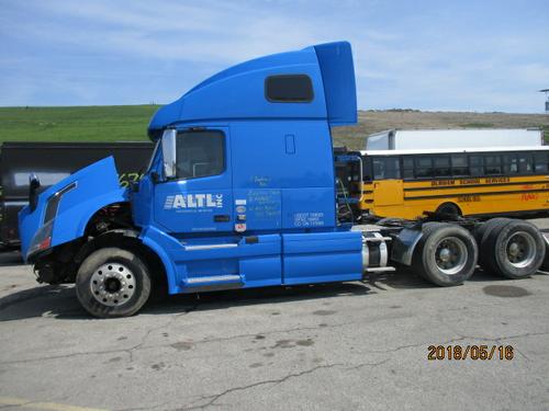 VOLVO VNL