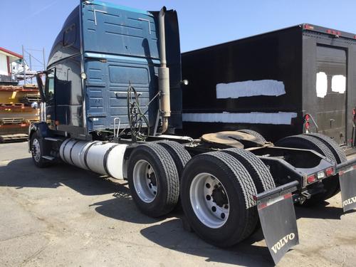 VOLVO VNL