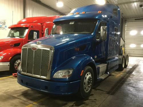PETERBILT 587