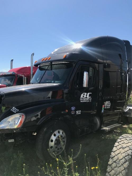 FREIGHTLINER CASCADIA 125